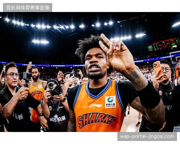 古德温演繹抢断压哨三分绝杀，上海队凭借极致个人英雄主义逆转战局